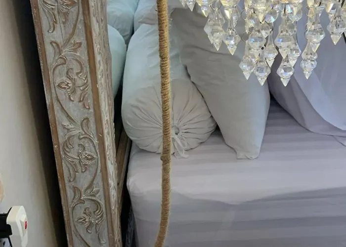 Apple 1br Padang Padang Beach,